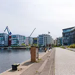 Myharbourfront, Luxuriöses Wohnen An Der Hafenmole Rostock